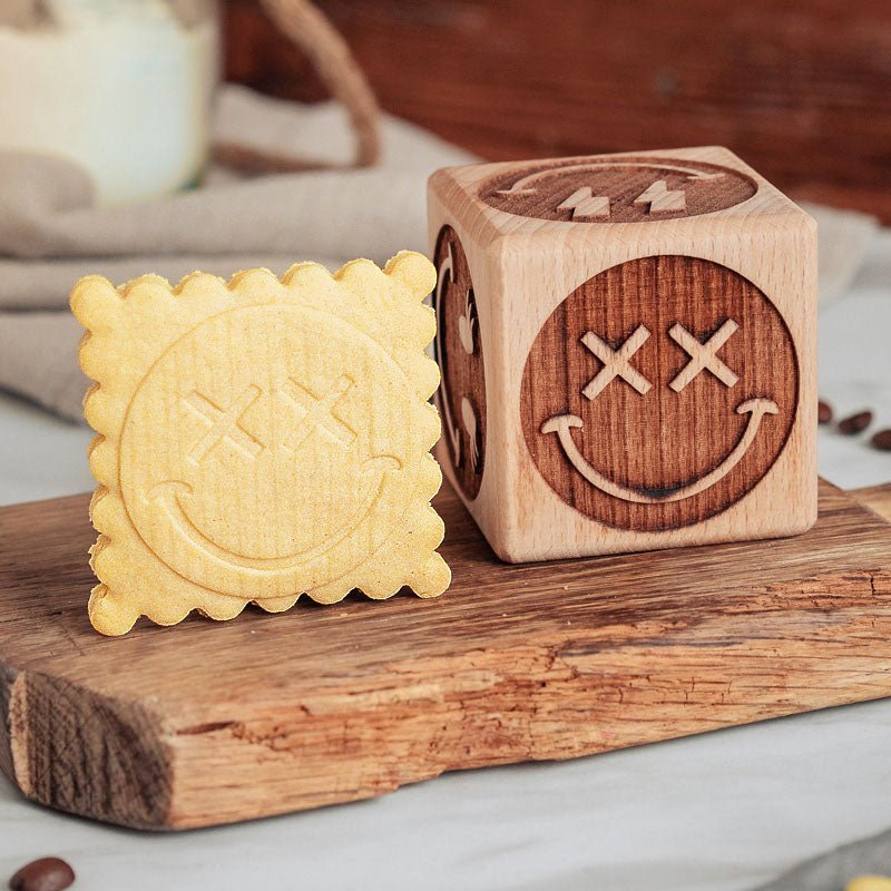 Emoji Cube - Pastrymade US