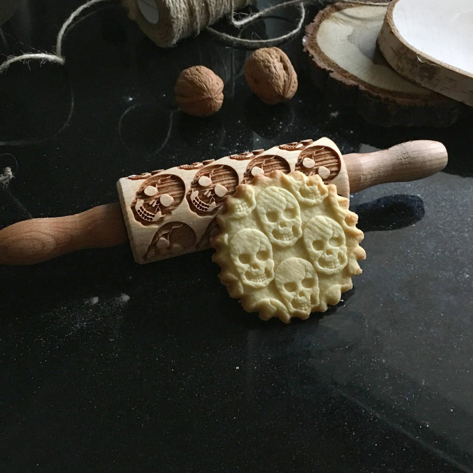 SKULLS KIDS ROLLING PIN - pastrymade