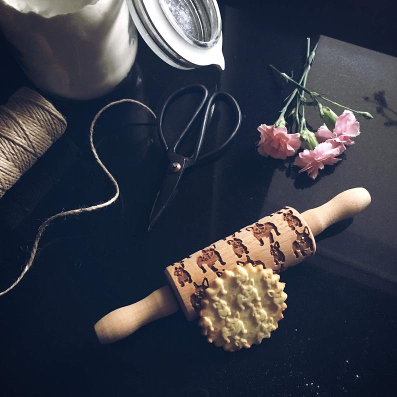 FRENCH BULLDOG KIDS ROLLING PIN - pastrymade